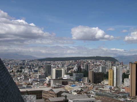 ecuador-quito-modern