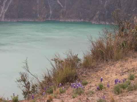 ecuador-laguna-quilotoa-lake