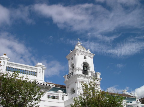 ecuador-cuenca-church-4